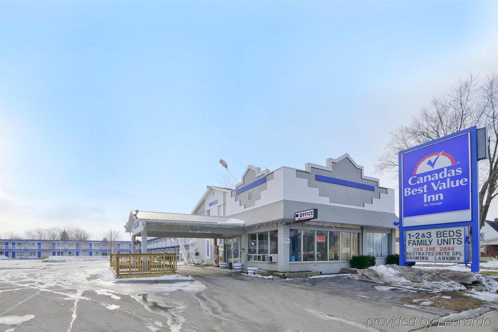 Falls Lodge By The Falls Niagara Falls Luaran gambar